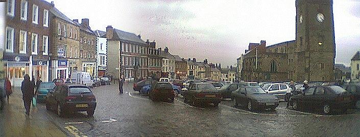 square.JPG (79698 bytes)